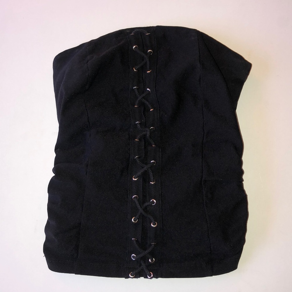 Fashion nova sleeveless top